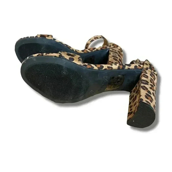 A New Day Women's Square Toe Pumps Animal Print Block Heel Size 6 - Picture 5 of 6